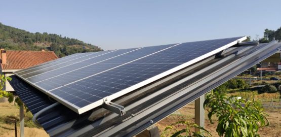 Instalación de paneles solares en Ourense